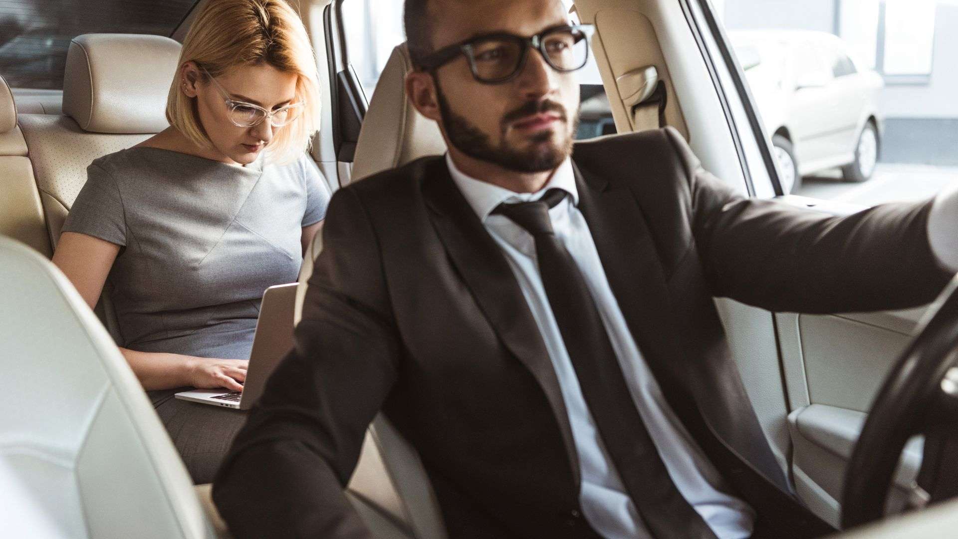 Private airport transfer gold coast executive ride